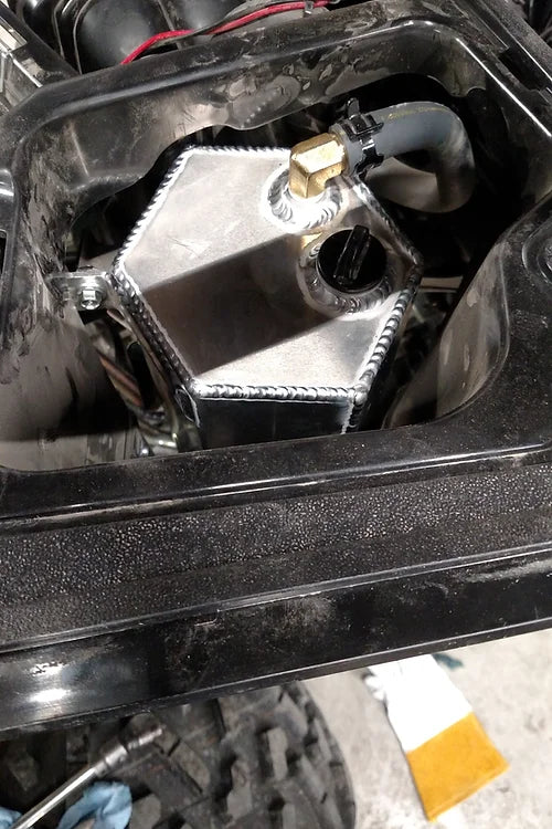 Jagged S Customs Yamaha YXZ 1000 R HD std. capacity Oil Tank