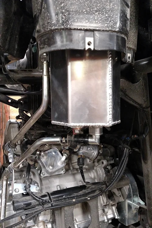 Jagged S Customs Yamaha YXZ 1000 R HD std. capacity Oil Tank