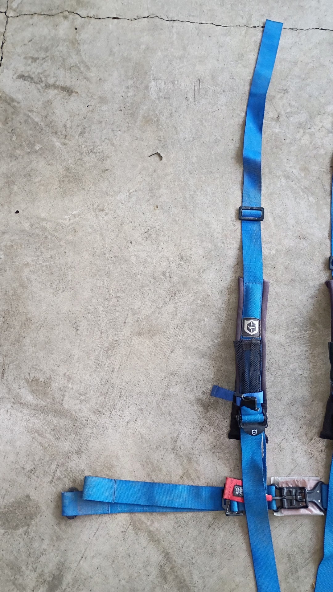 Used Pro Armor 2-Inch 4-Point UTV Harness - Blue, Broken Clip